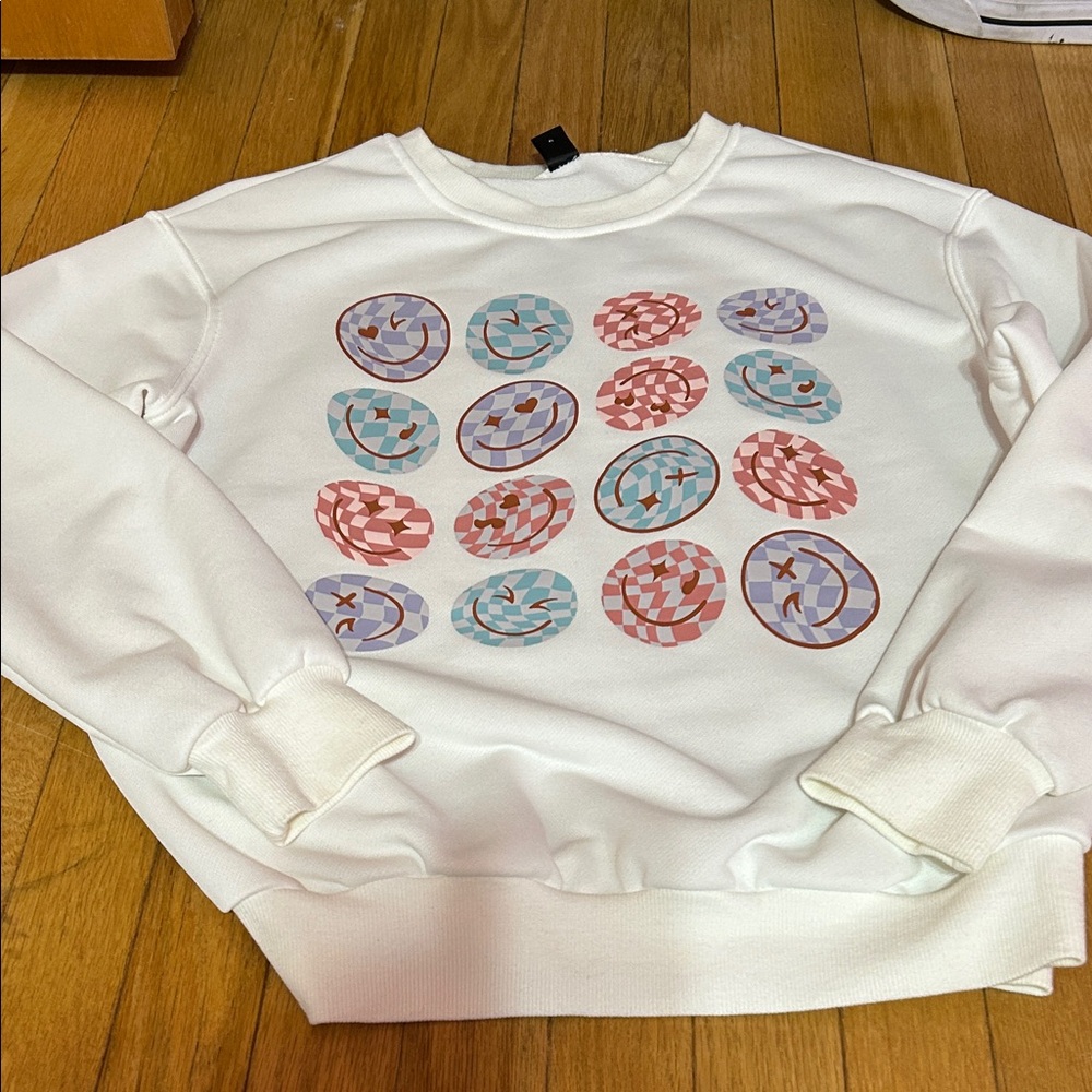 SHEIN White Sweater with Pastel Pattern